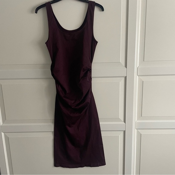 New! Mindd Burgundy Knit Sleeveless Ruched Midi Dress 20140 - Picture 5 of 9
